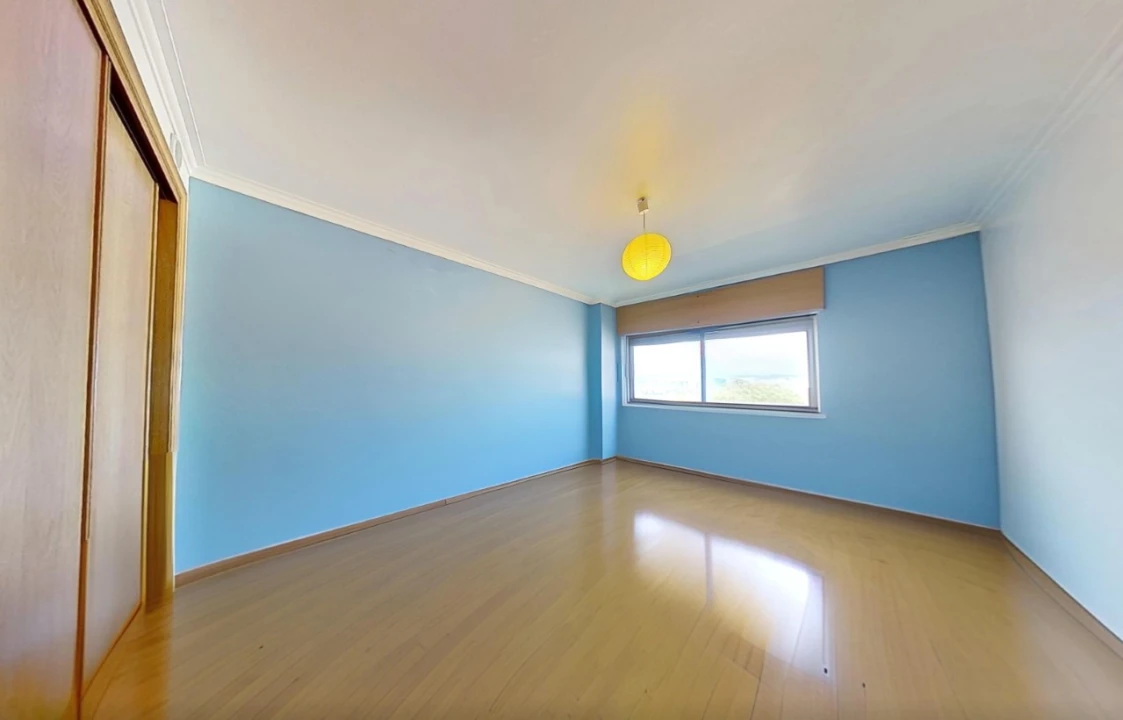 Apartamento T4 para Venda em Campolide Foto 20
