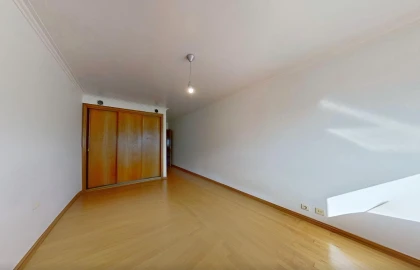 Apartamento T4 para Venda em Campolide