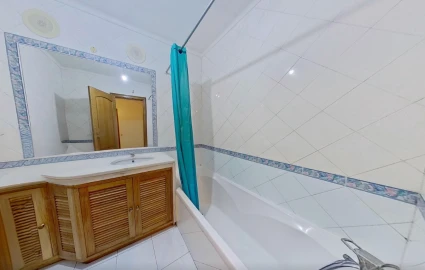 Apartamento T4 para Venda em Campolide