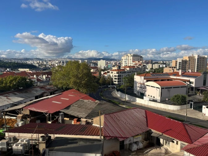 Apartamento T4 para Venda em Campolide Foto 33