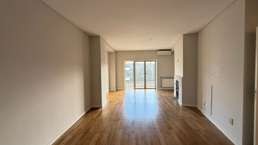 Apartamento T3 para Venda em Creixomil Foto 5