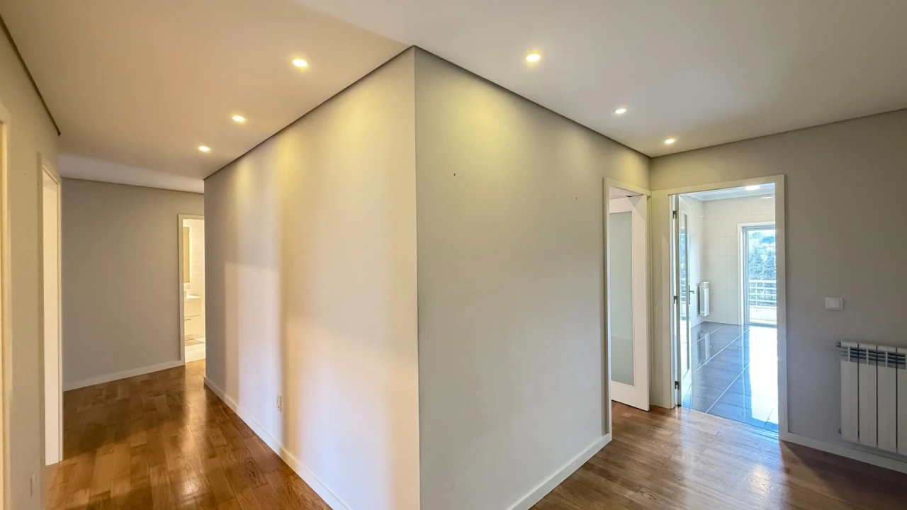 Apartamento T3 para Venda em Creixomil Foto 15