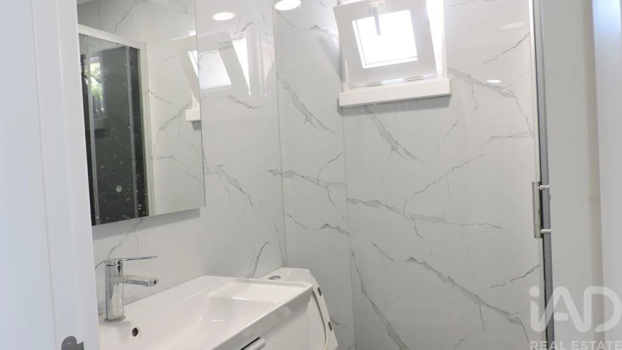 Apartamento T3 para Venda em Laranjeiro e Feijó Foto 19