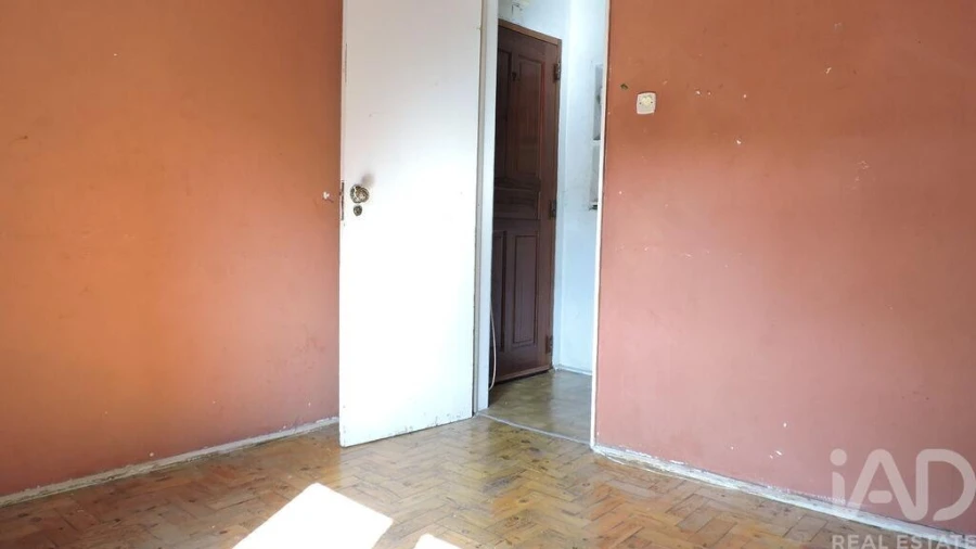 Apartamento T3 para Venda em Laranjeiro e Feijó Foto 8