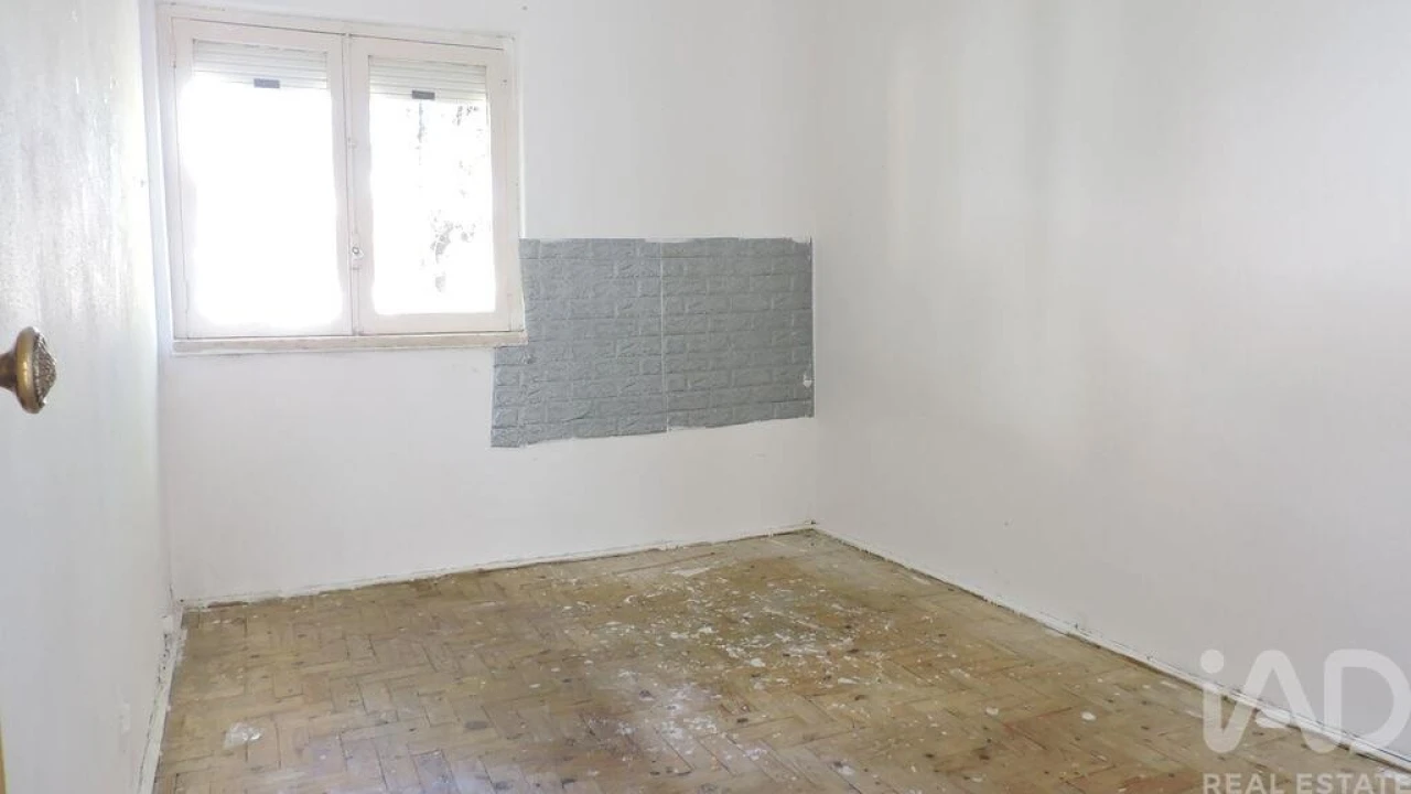 Apartamento T3 para Venda em Laranjeiro e Feijó Foto 12