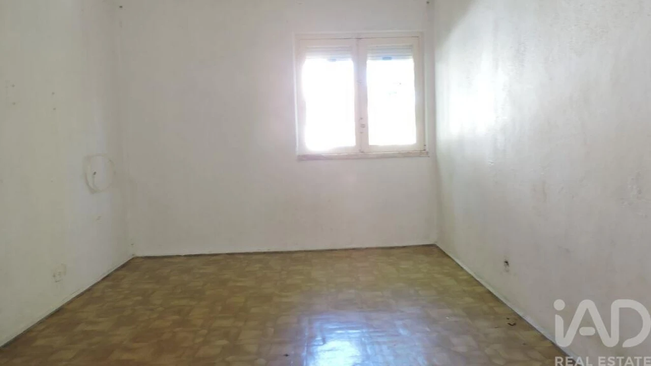 Apartamento T3 para Venda em Laranjeiro e Feijó Foto 20