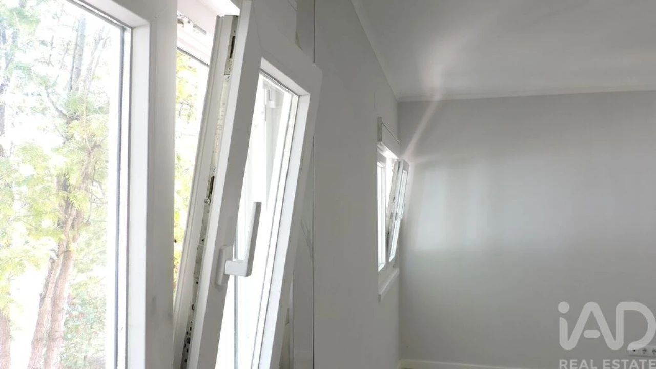 Apartamento T3 para Venda em Laranjeiro e Feijó Foto 6