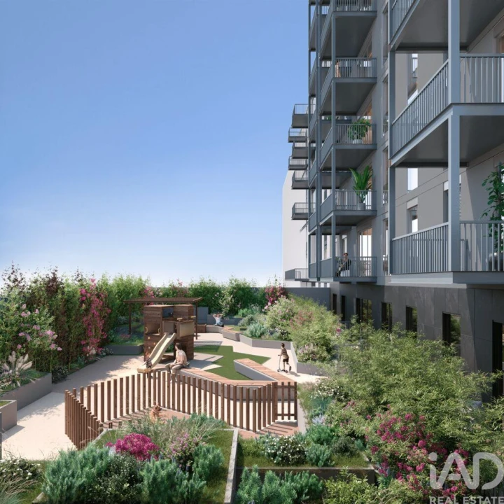 Apartamento T2 para Venda em Benfica Foto 13