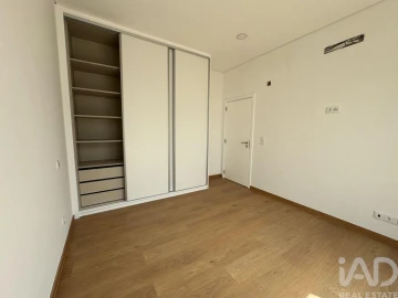 Moradia T4 para Venda em Azeitão (São Lourenço e São Simão)