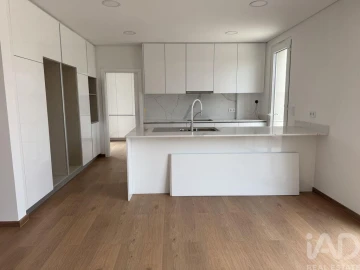 Moradia T4 para Venda em Azeitão (São Lourenço e São Simão)