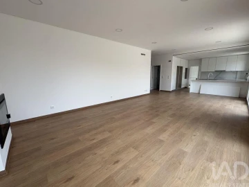 Moradia T4 para Venda em Azeitão (São Lourenço e São Simão)