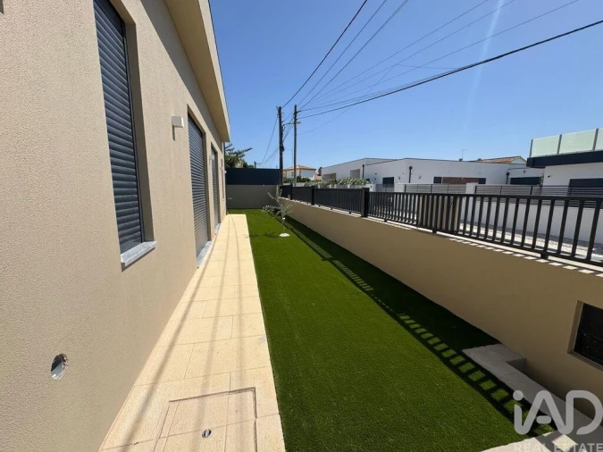 Moradia T4 para Venda em Azeitão (São Lourenço e São Simão) Foto 26