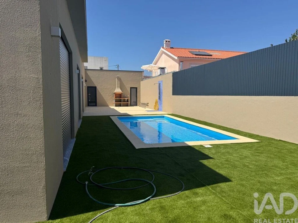 Moradia T4 para Venda em Azeitão (São Lourenço e São Simão) Foto 23