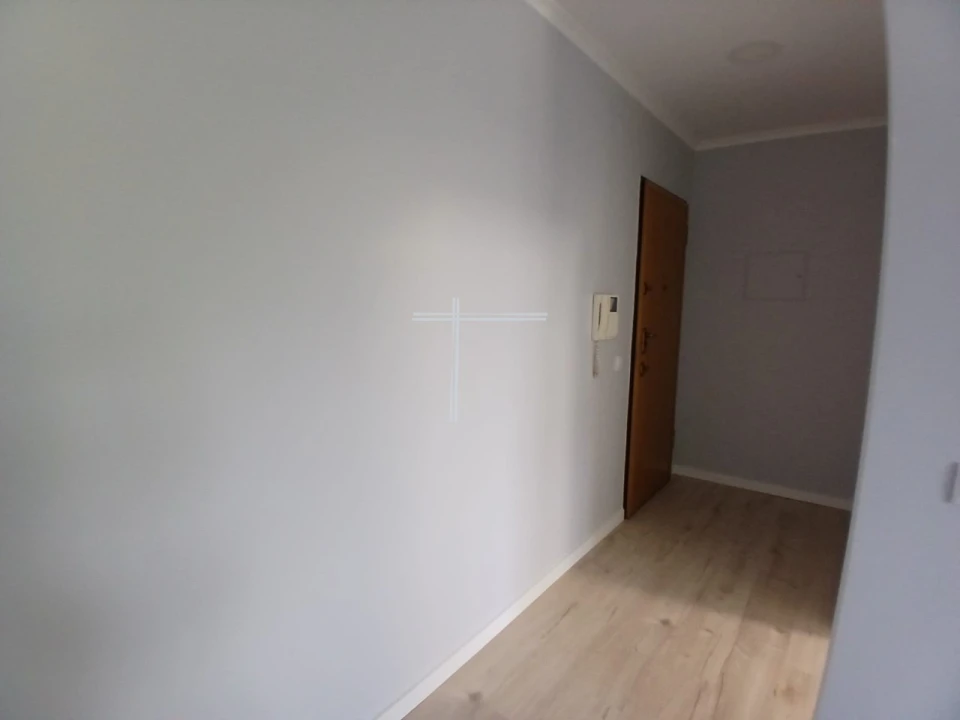 Apartamento T1 para Venda em Caparica e Trafaria Foto 2