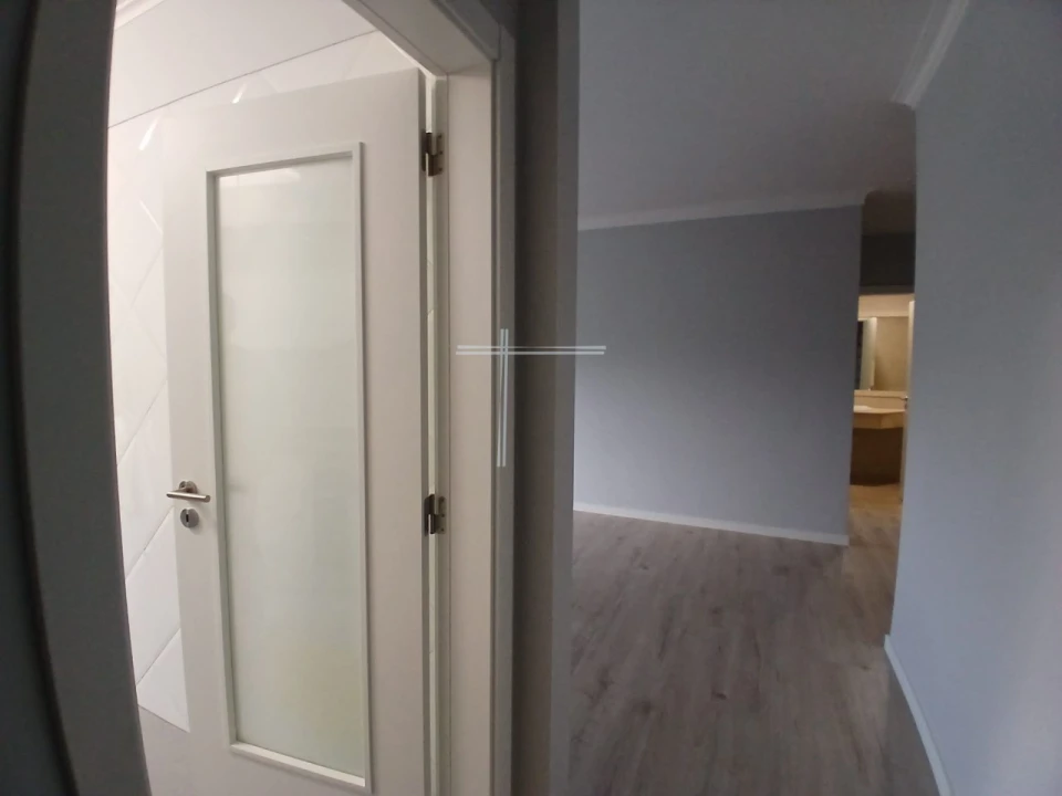 Apartamento T1 para Venda em Caparica e Trafaria Foto 5