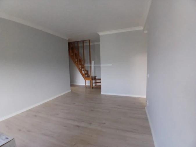 Apartamento T1 para Venda em Caparica e Trafaria Foto 13