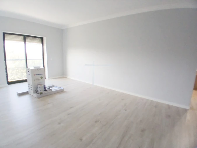 Apartamento T1 para Venda em Caparica e Trafaria Foto 4