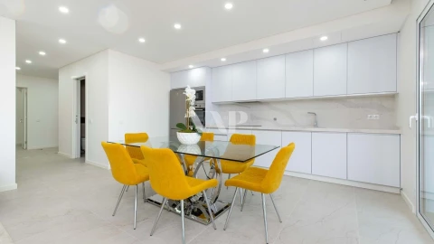 Apartamento T2 para Venda em Quarteira