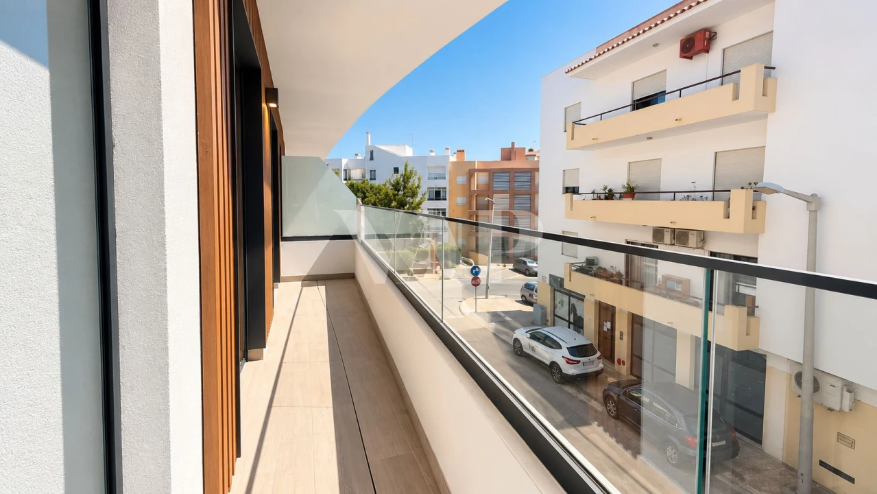 Apartamento T2 para Venda em Quarteira Foto 2