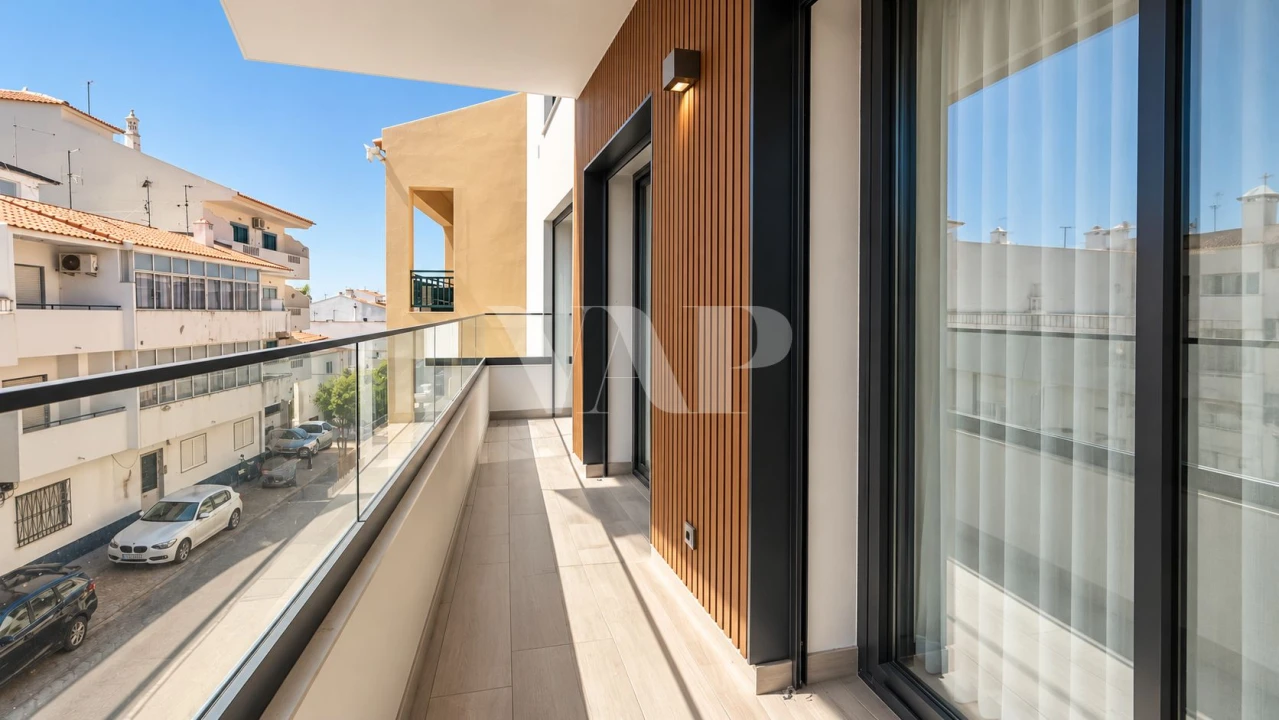 Apartamento T2 para Venda em Quarteira Foto 17