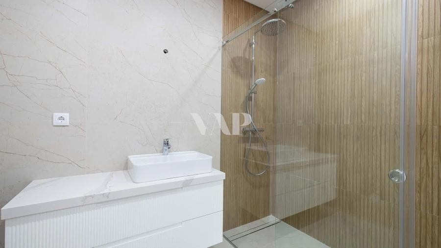 Apartamento T2 para Venda em Quarteira Foto 14