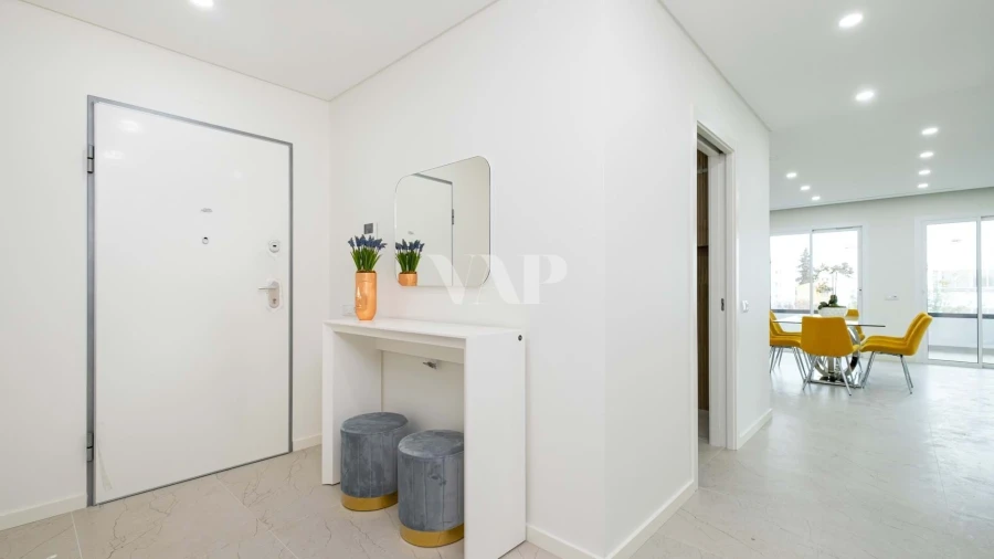 Apartamento T2 para Venda em Quarteira Foto 5