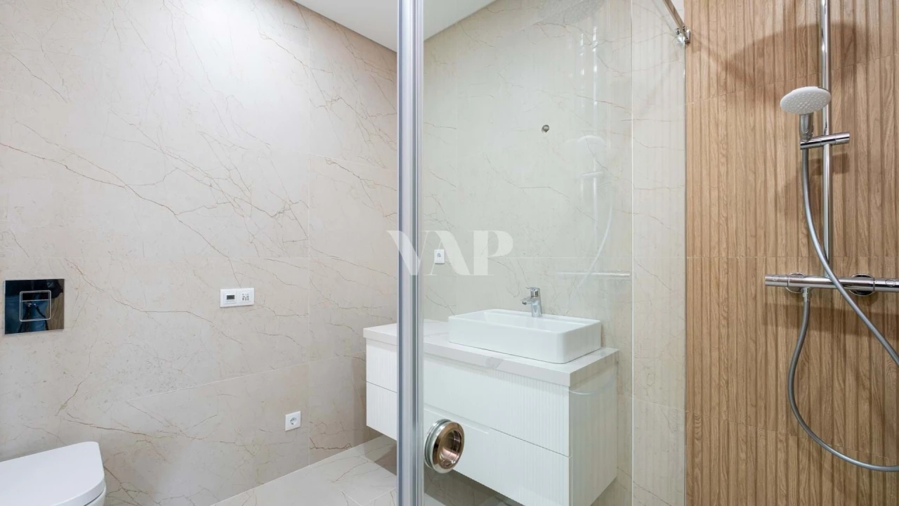 Apartamento T2 para Venda em Quarteira Foto 15