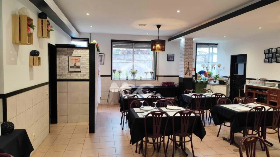 Negócio para Venda em São Tomé de Negrelos Foto 8