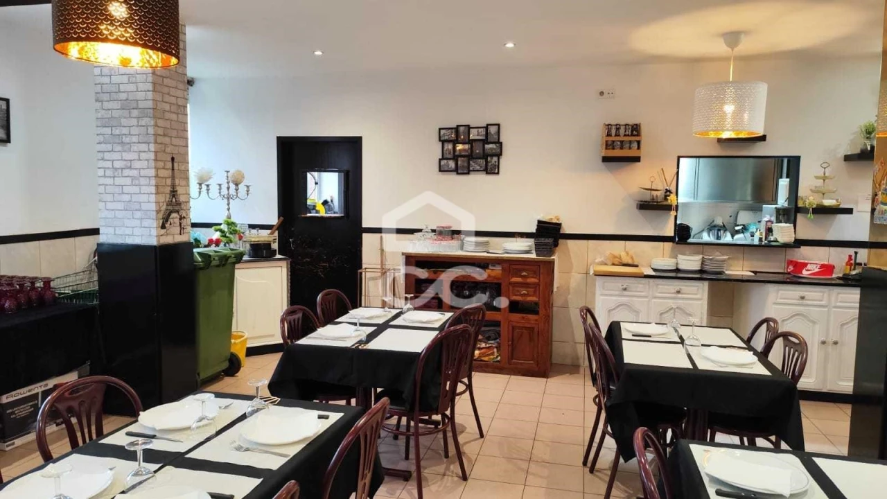 Negócio para Venda em São Tomé de Negrelos Foto 9