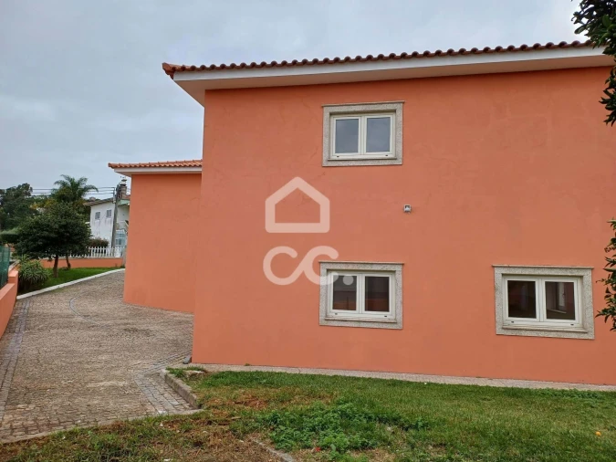 Moradia T3 para Venda em Nine Foto 13