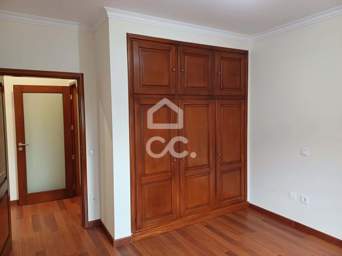 Moradia T3 para Venda em Nine Foto 33