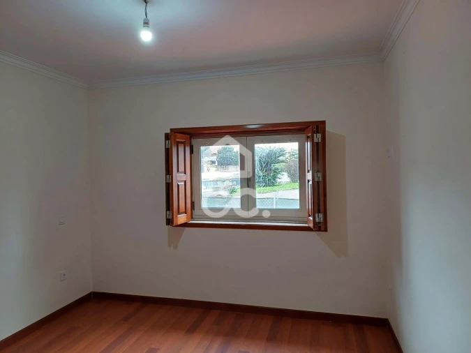 Moradia T3 para Venda em Nine Foto 32