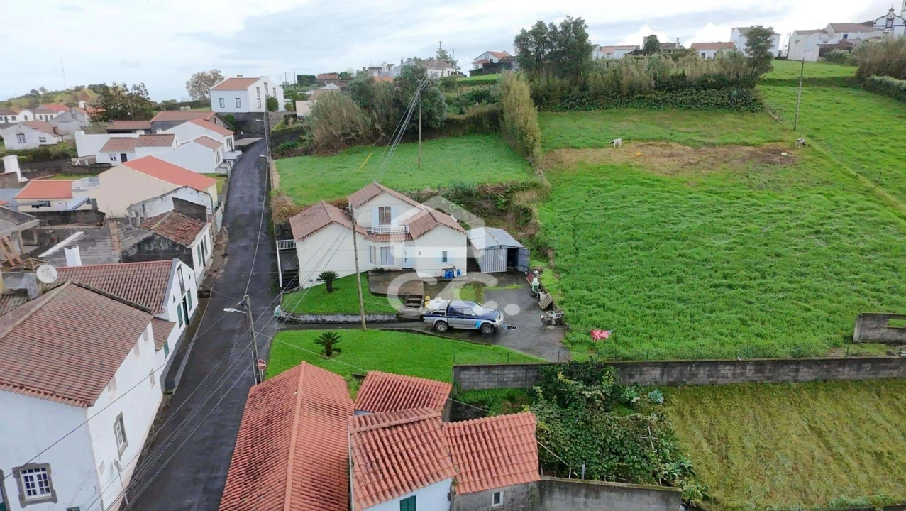 Moradia T3 para Venda em Algarvia Foto 20