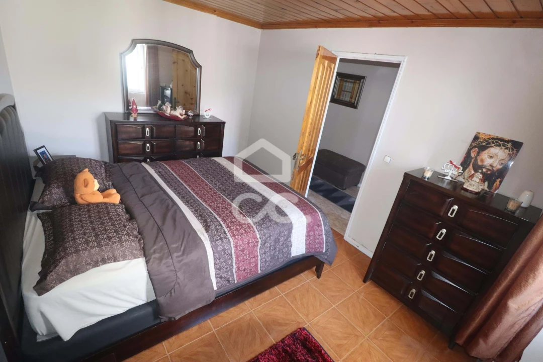 Moradia T3 para Venda em Algarvia Foto 14