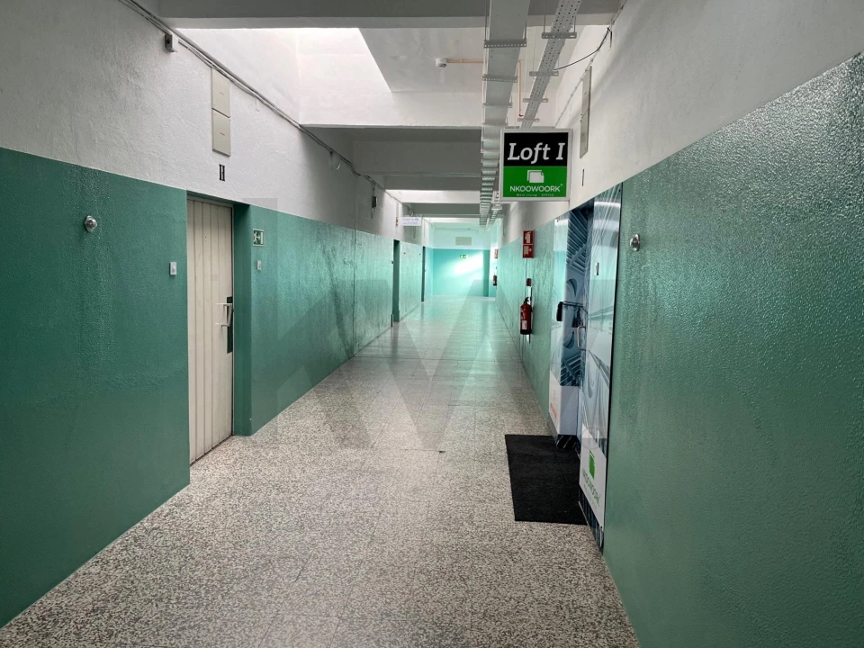 Armazém para Arrendamento em Marvila Foto 1