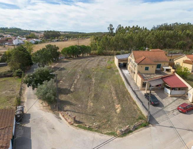 Terreno para Venda em Azoia de Cima e Tremês Foto 13