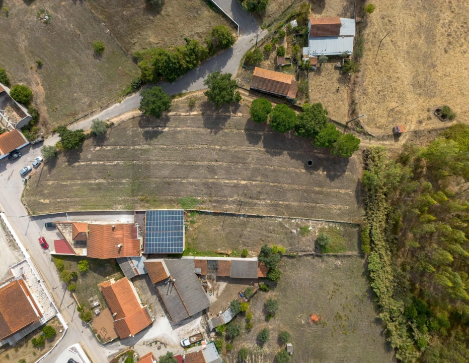 Terreno para Venda em Azoia de Cima e Tremês Foto 2