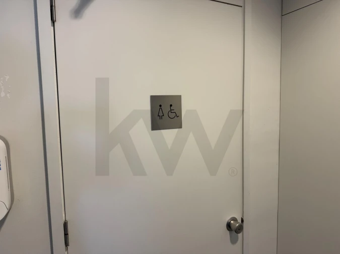 Escritório para Arrendamento em Porto Salvo Foto 11