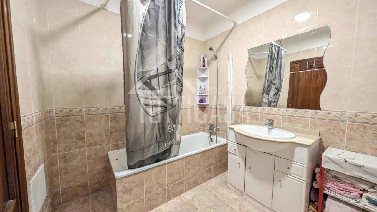 Apartamento T2 para Venda em Milharado Foto 14