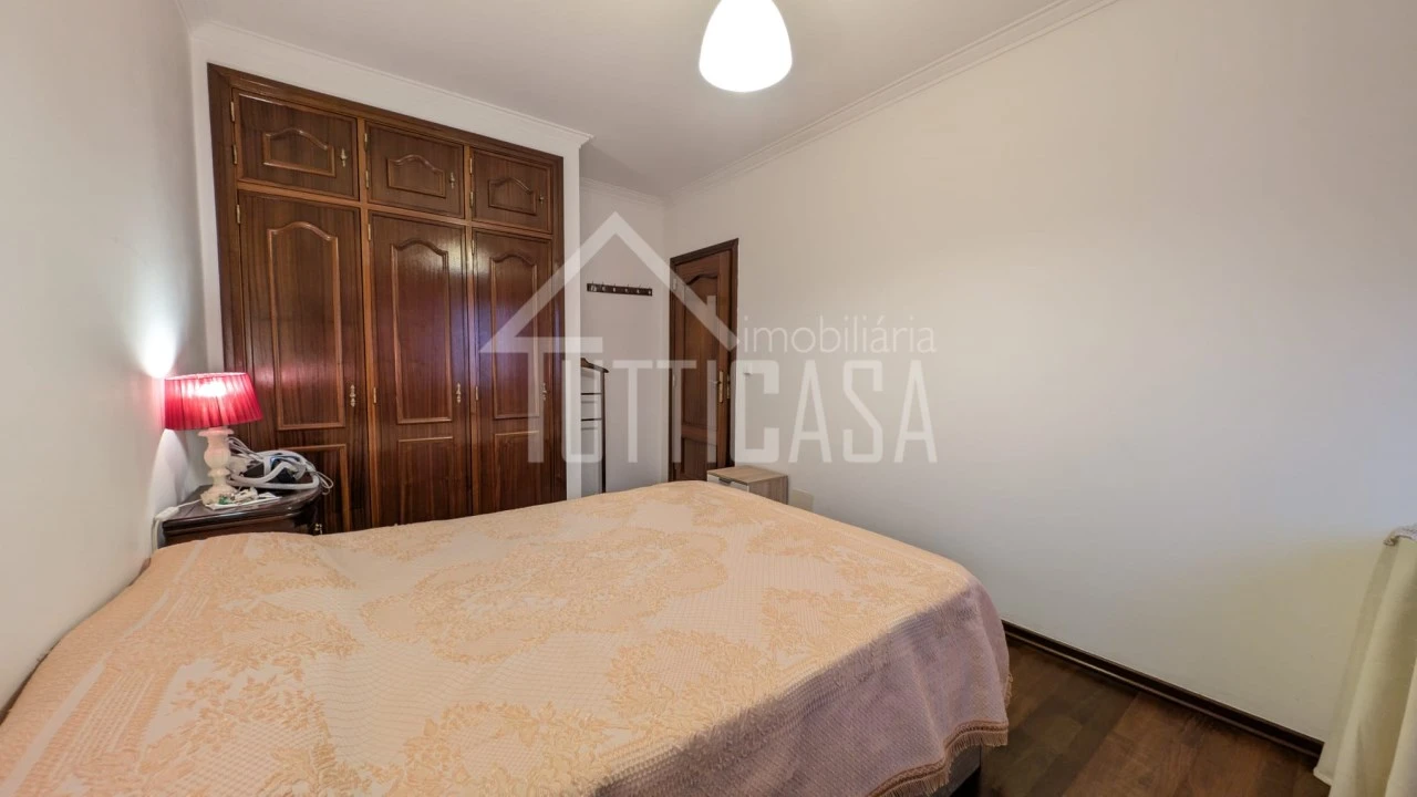 Apartamento T2 para Venda em Milharado Foto 16