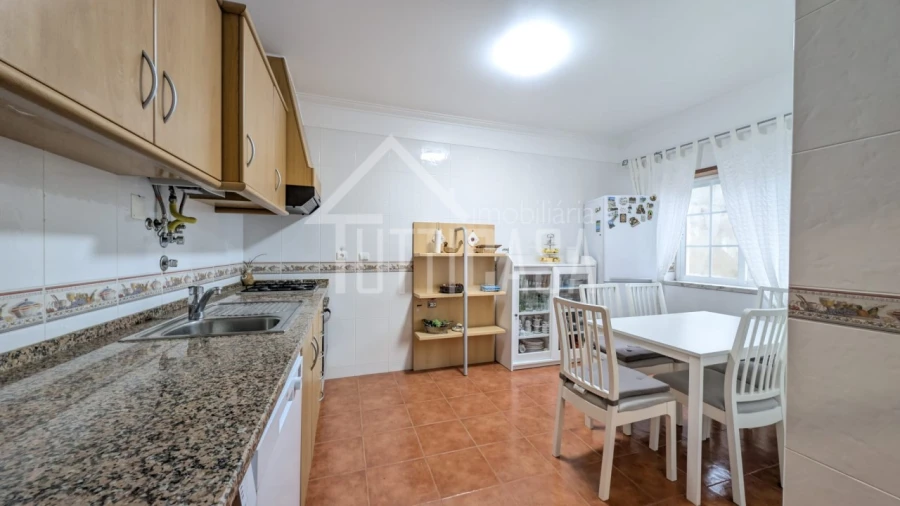 Apartamento T2 para Venda em Milharado Foto 4