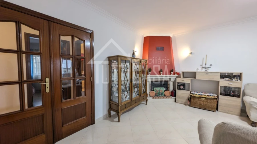 Apartamento T2 para Venda em Milharado Foto 10