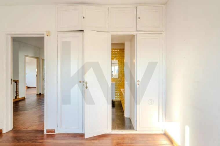 Moradia T5 para Venda em Algés, Linda-A-Velha e Cruz Quebrada-Dafundo Foto 19