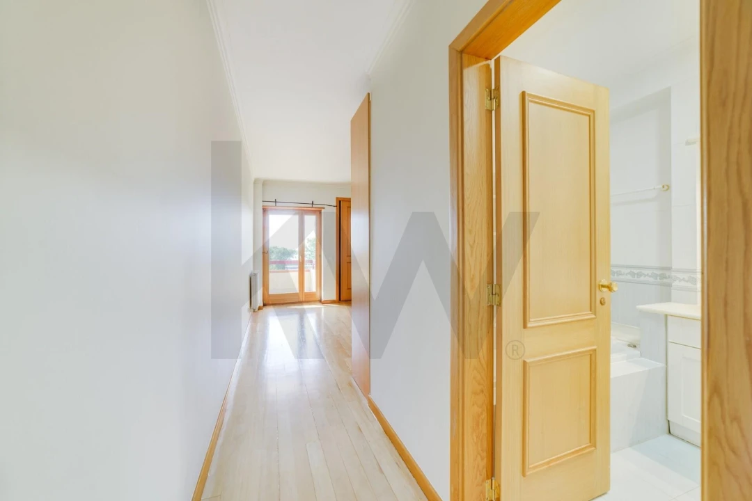 Apartamento T3 para Arrendamento em Oeiras e São Julião da Barra, Paço de Arcos e Caxias Foto 22