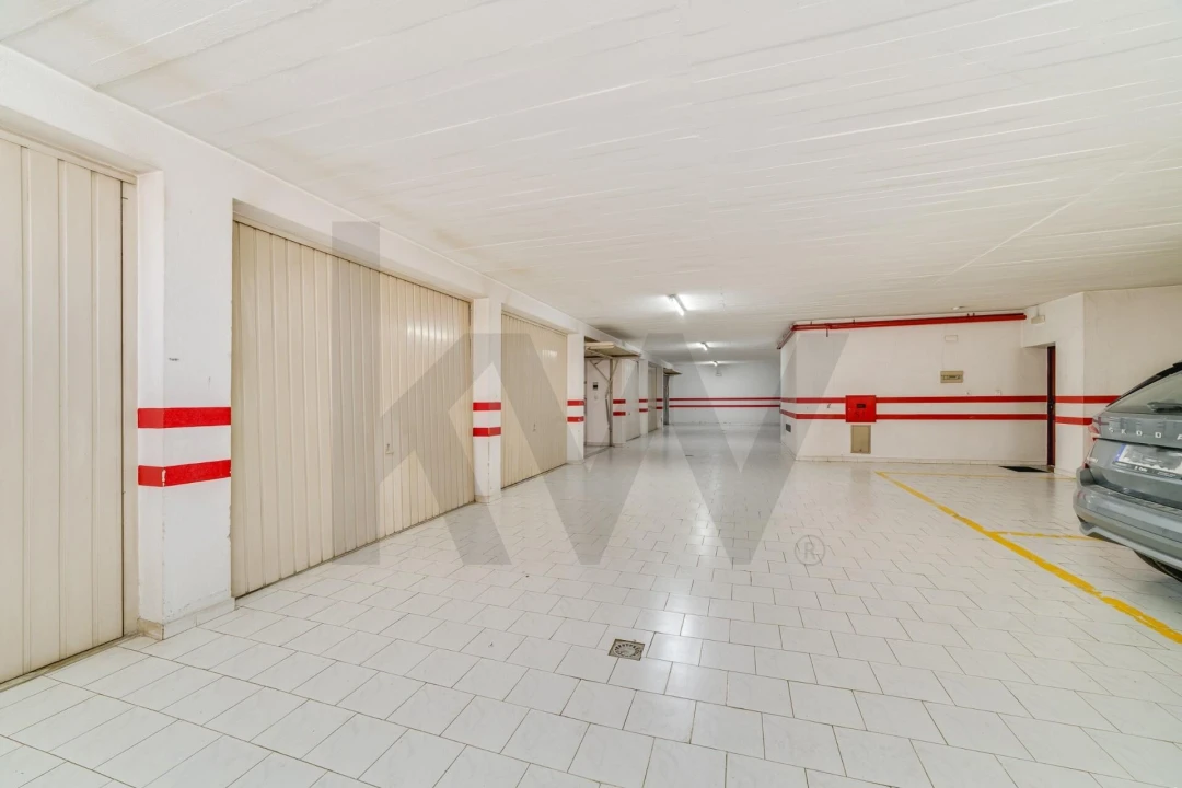 Apartamento T3 para Arrendamento em Oeiras e São Julião da Barra, Paço de Arcos e Caxias Foto 30