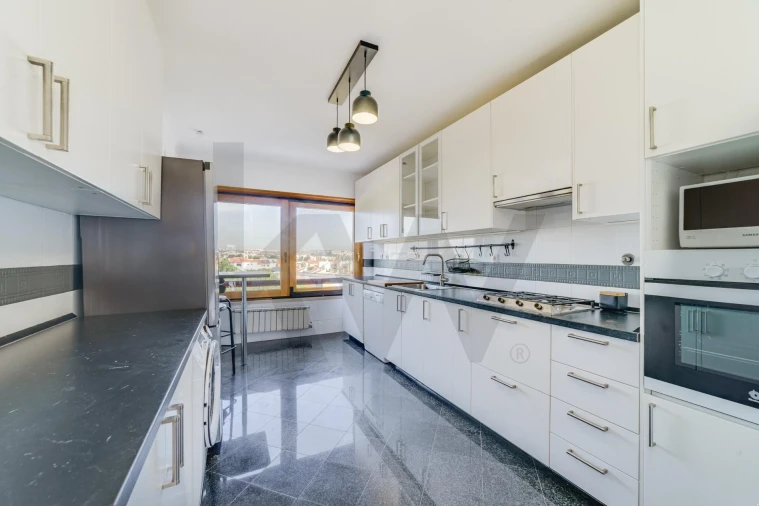 Apartamento T3 para Arrendamento em Oeiras e São Julião da Barra, Paço de Arcos e Caxias Foto 15