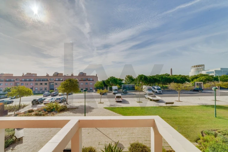 Apartamento T3 para Arrendamento em Oeiras e São Julião da Barra, Paço de Arcos e Caxias Foto 10