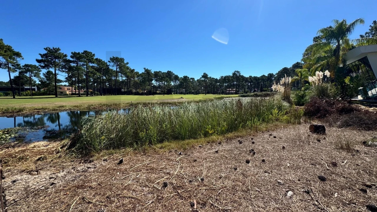 Moradia T7 para Venda em Charneca de Caparica e Sobreda Foto 5