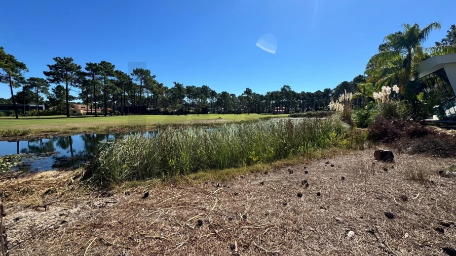 Moradia T7 para Venda em Charneca de Caparica e Sobreda Foto 5