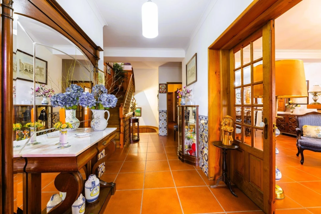 Moradia T4 para Venda em Abade de Neiva Foto 11